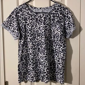 Leopard print tee